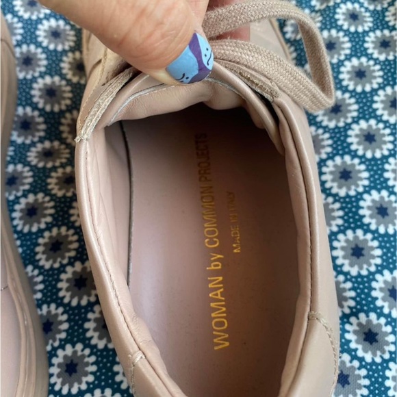 Size 37. Fits more like a US 7.5. Selling because too large. - Picture 3 of 9